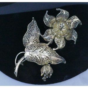 Big Signed Topazio Filigree Silver Flower Brooch